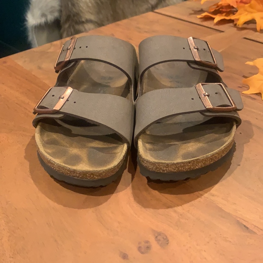Size 40 Birkenstock - Picture 9 of 12
